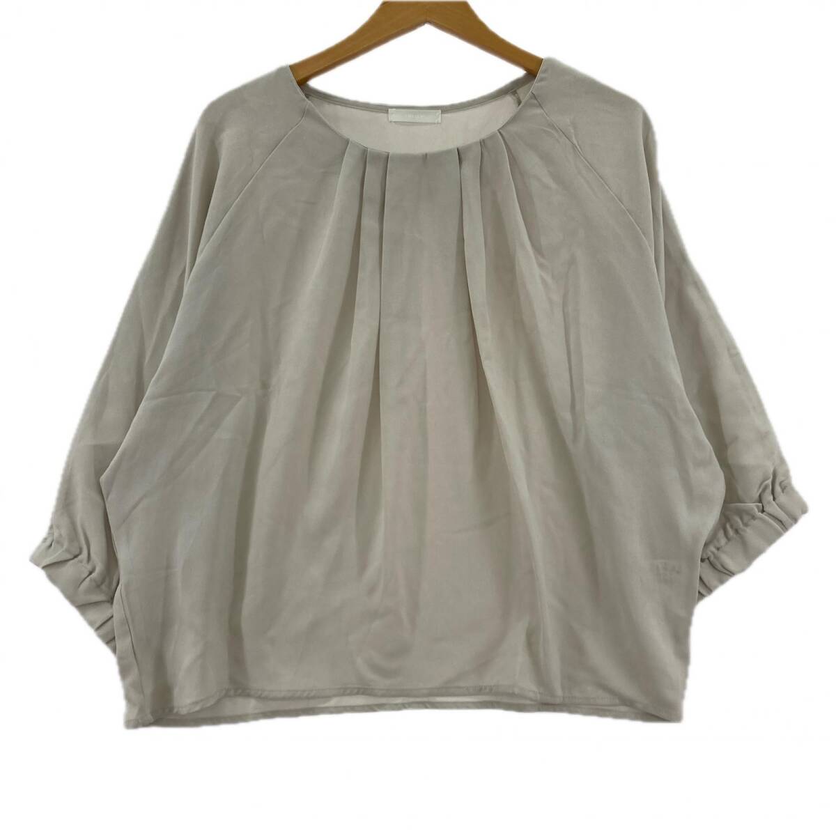 DRESKIP ドレスキップ タック ブラウス sizeM/ライトグレー拍卖