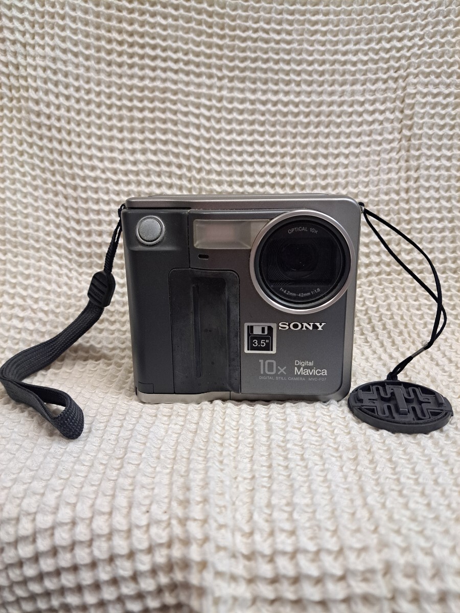 SONY MVC-FD7 フロッピーディスク カメラ ジャンク 「25/09 IR-3」拍卖