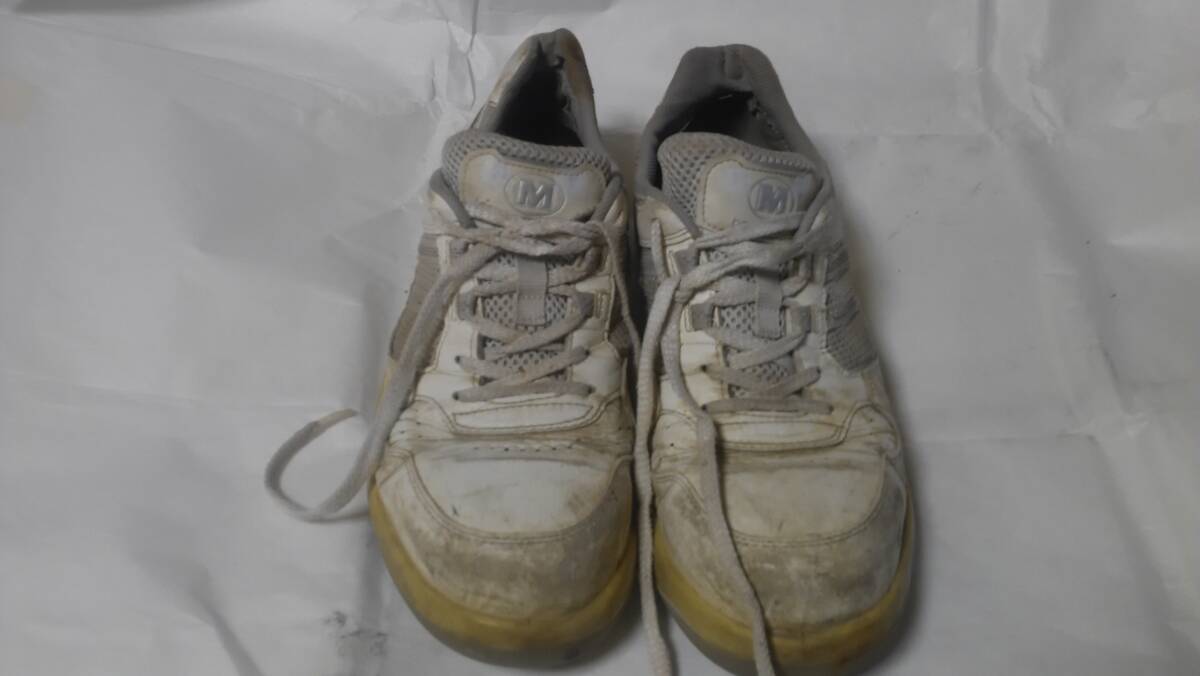 ◆◆再々値下MIDORI(ミドリ安全)ホワイト静電気帯電防止仕様耐滑安全靴27.5cmEEE拍卖