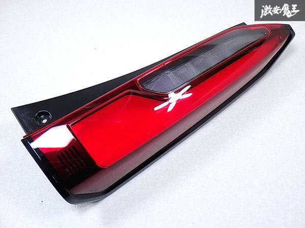 ★点灯OK★ ホンダ 純正 JF5 JF6 N-BOX Nボックス LED テールライト レンズ 右 右側 運転席側 ICHIKOH D317 A 33500-32R-N016-M1 棚P-2拍卖