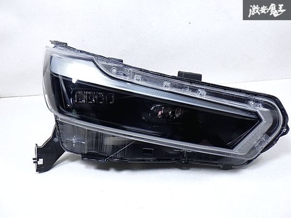 ★実動車外し★ ホンダ 純正 DG5 WR-V ノーマル LED ヘッドライト レンズ 右 右側 運転席側 IJL 100-8F08E 即納 棚M-2拍卖