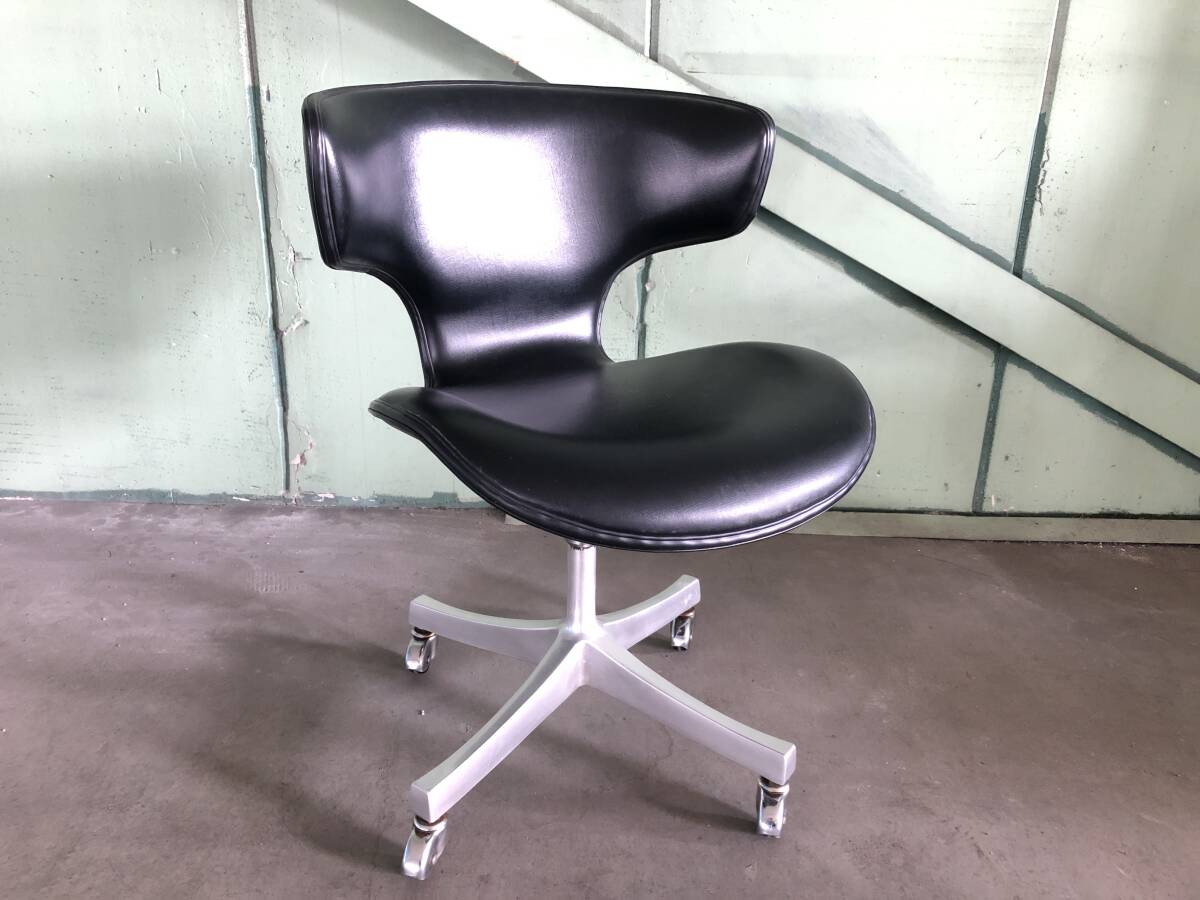 ■天童木工/Tendo カブトチェア 黒 キャスター 剣持勇 ヴィンテージ デスクチェア■G-33拍卖