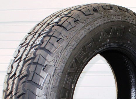 ■ 即日発送 こりゃ安い! 2025年製 ケンダ ブラックレター KLEVER A/T KR28 P215/75R15 100S 新品4本SET ■【出品=在庫OK!】拍卖