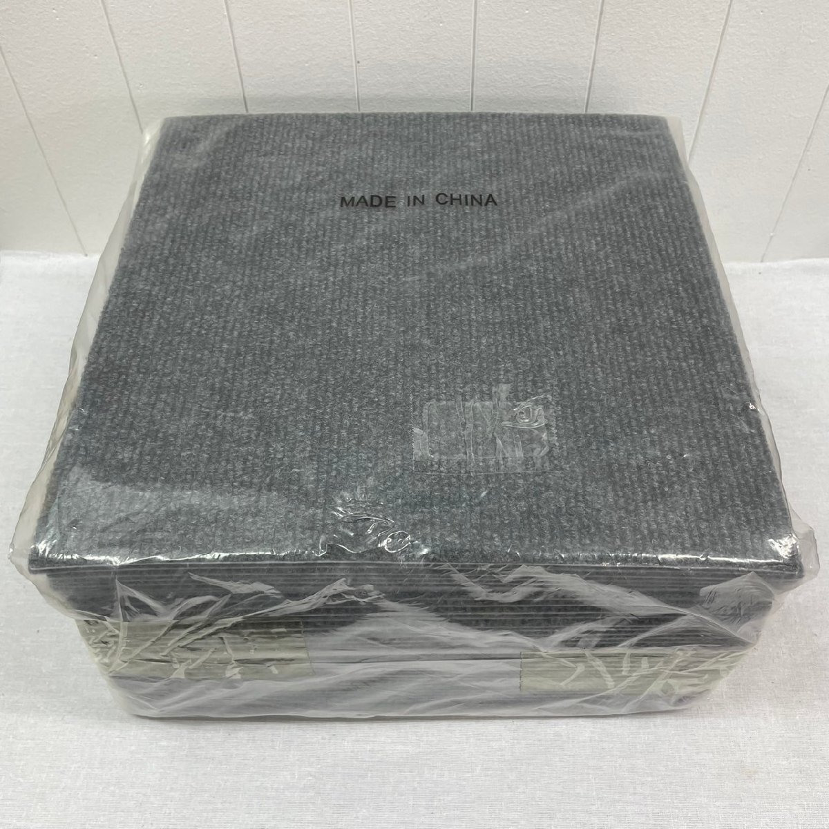 【中古品】【即日発送】【送料無料】タイルカーペット ジョイント マット 【30x30cm 厚さ4mm】拍卖