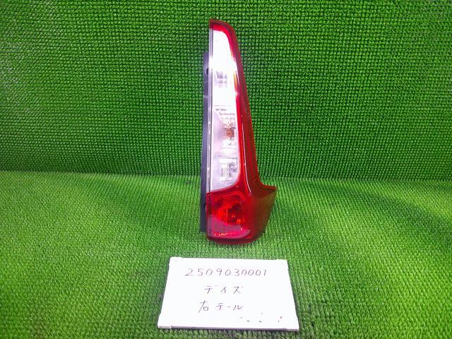 ニッサン デイズ DBA-B21W 右テールランプ X 503506拍卖