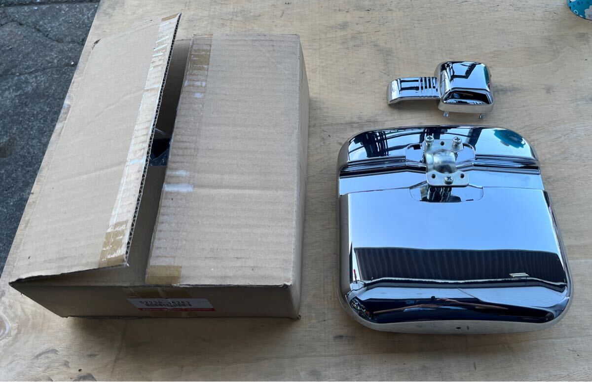 日産 UD 純正品 メッキ ミラー ほぼ未使用 / 旧 クオン / 17 クオン / ビッグサム / ビックサム / サイド アンダー ミラー助手席 左 側拍卖