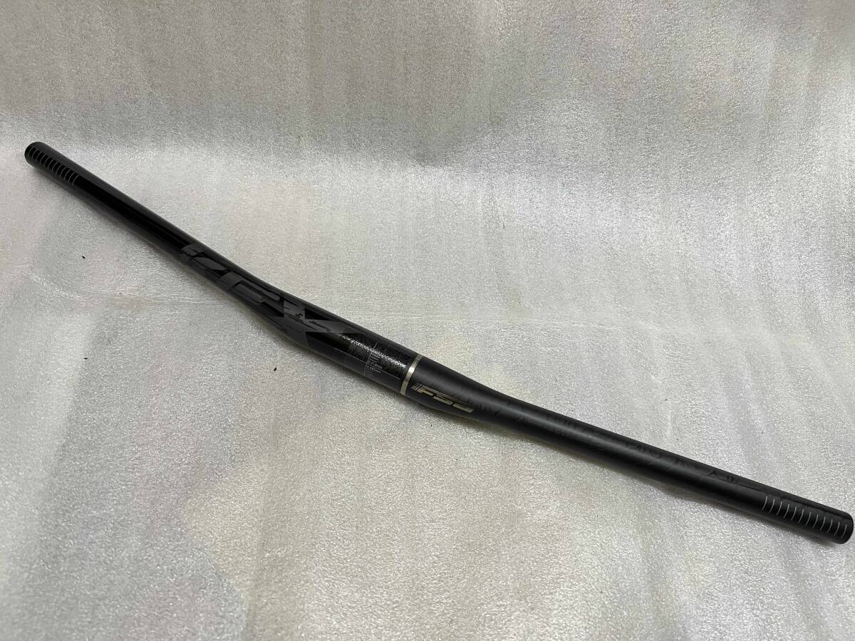 新品 FSA KFX DI2ケーブルフル内装 FLAT ライザーバー 685mm長 31.8mm拍卖