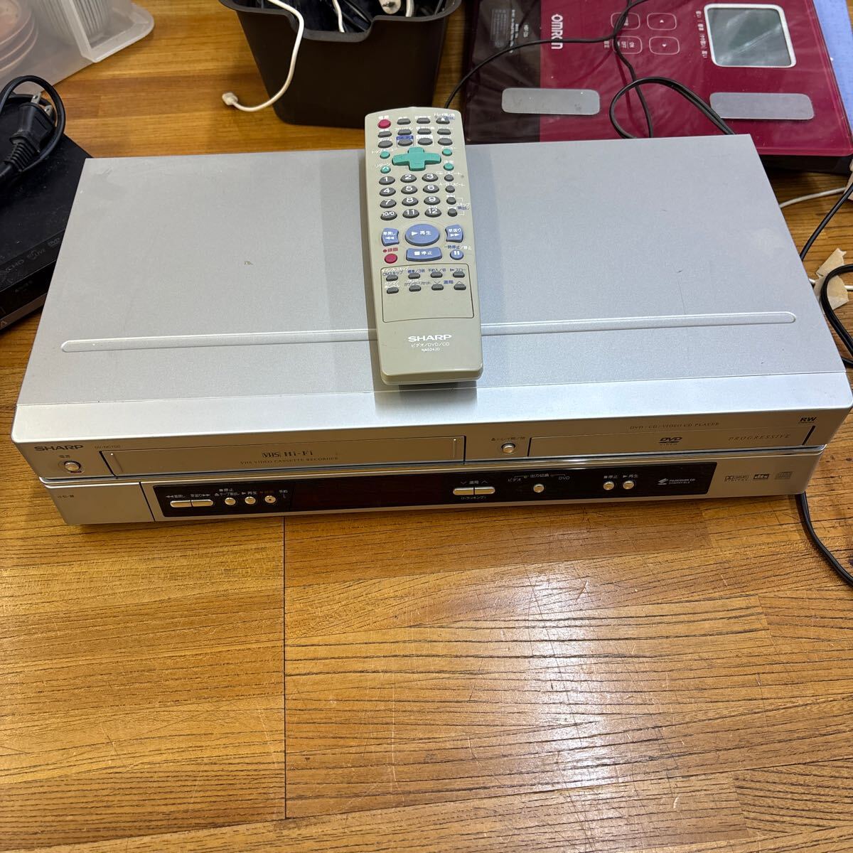 B9-100 シャープ SHARP DVD VHS ビデオデッキ DV-NC700拍卖