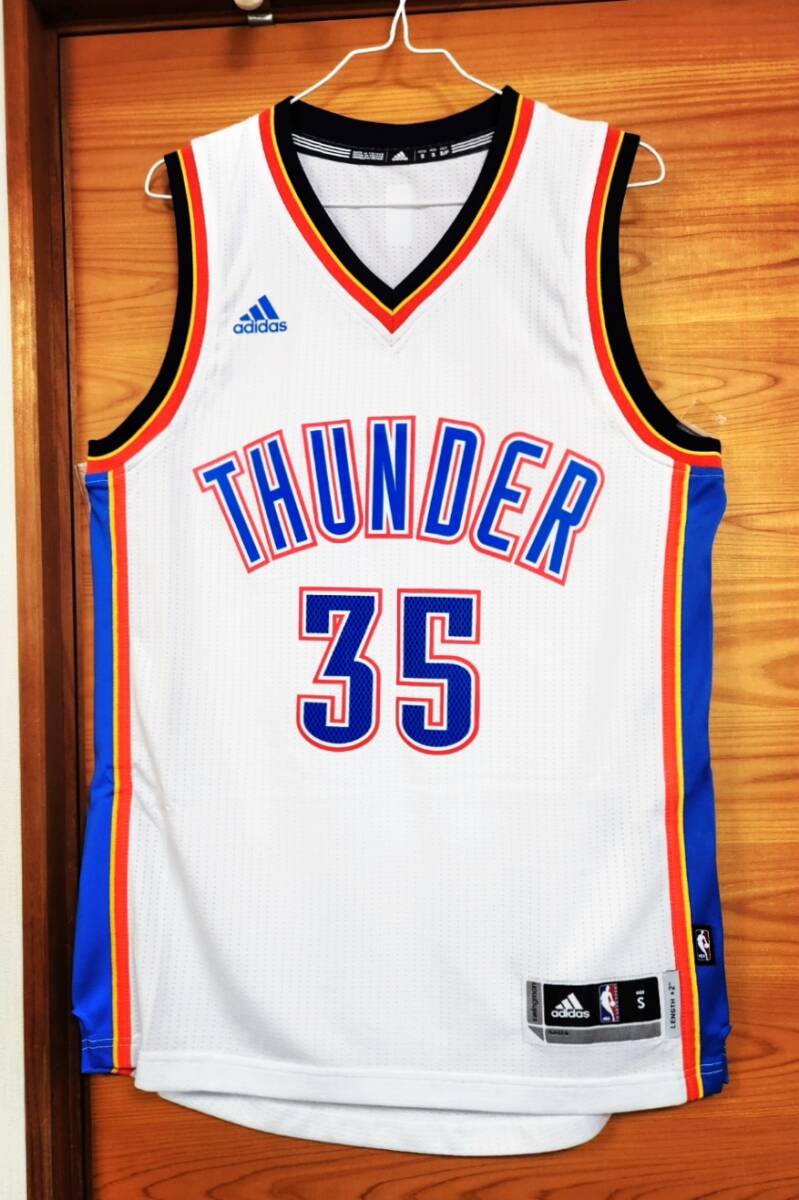新品 Adidas KEVIN DURANT Oklahoma City Thunder Swingman Jersey US Size (S) Home / MVP ケビン デュラント NBA ユニフォーム NIKE KD拍卖