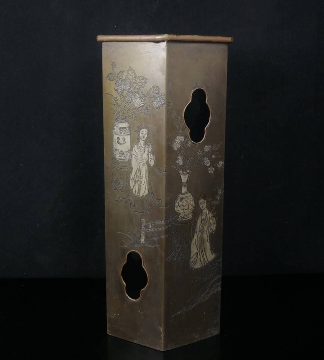 zz8|8163 中国骨董品 人間国宝 銅制 極細工【銅貨の置物です】 時代物 珍品旧蔵 伝世家珍 置物拍卖