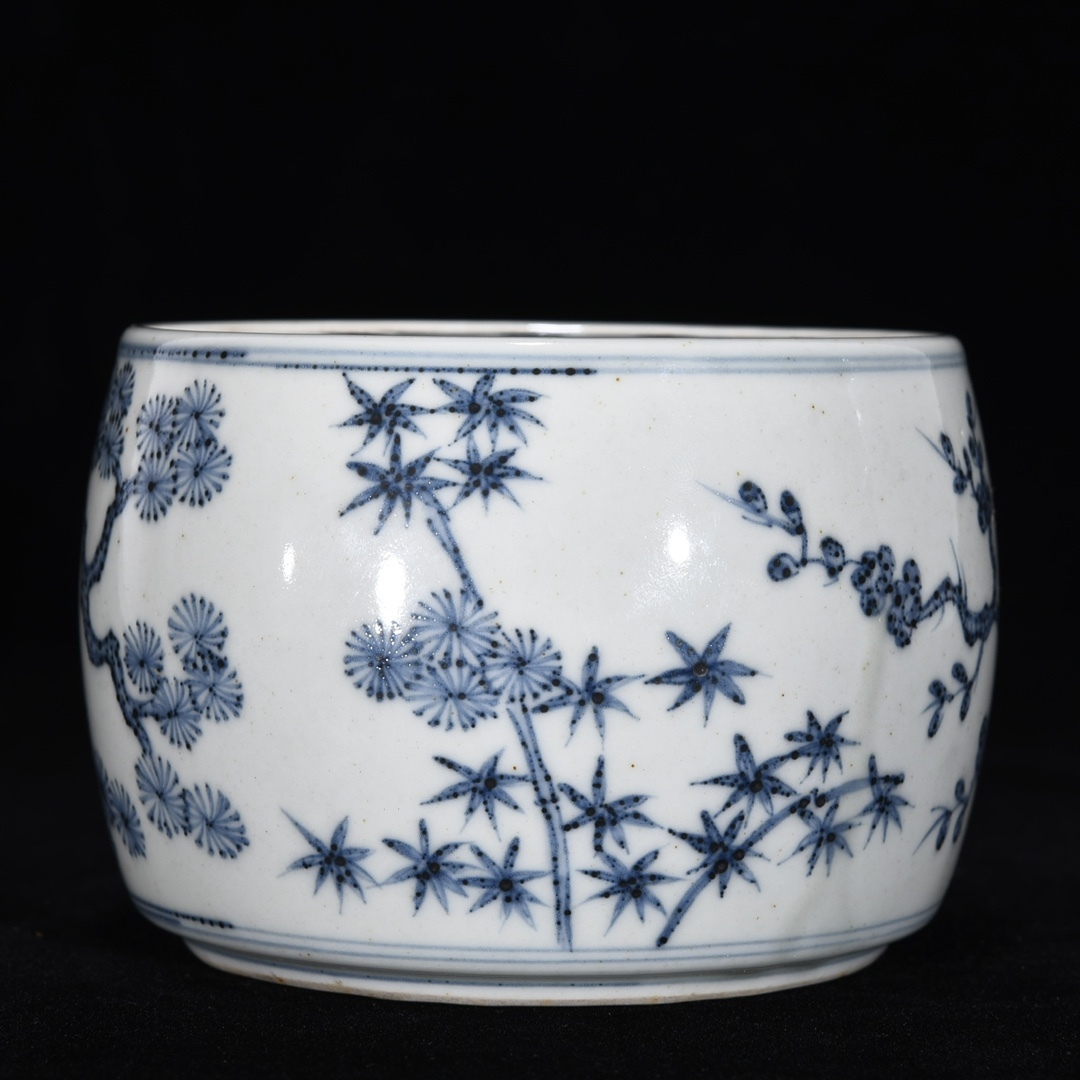 zz9|9868 中国磁器 陶芸 磁器『明宣徳青花松竹梅紋キリギリスの壺です』施釉陶 古代工芸品 陶芸 精美彫 置物 收藏品拍卖