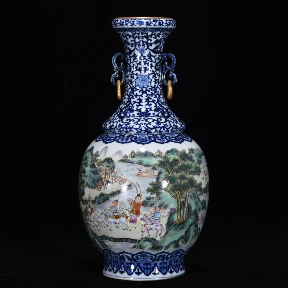 zz9|9867 中国磁器 陶芸 磁器『清乾隆青花粉彩八蛮進宝人物両耳瓶』施釉陶 古代工芸品 陶芸 精美彫 置物 收藏品拍卖