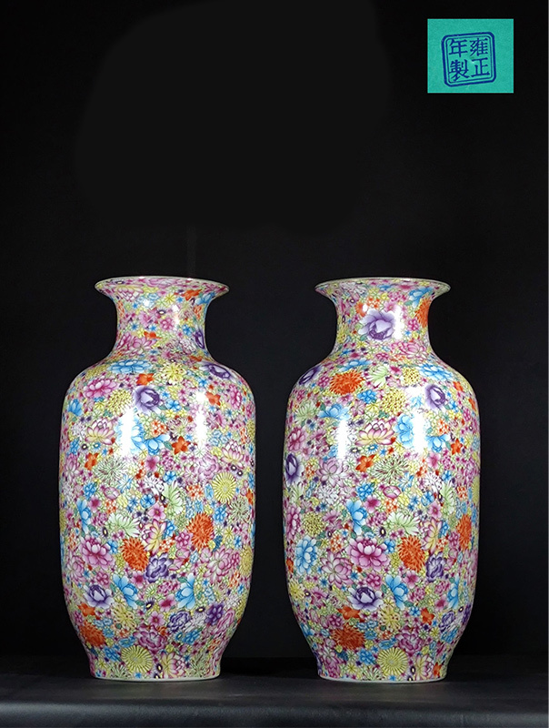 zz8|8133 中国磁器 陶芸 磁器『清雍正琺瑯彩賞瓶一対です』施釉陶 古代工芸品 陶芸 精美彫 置物 收藏品拍卖