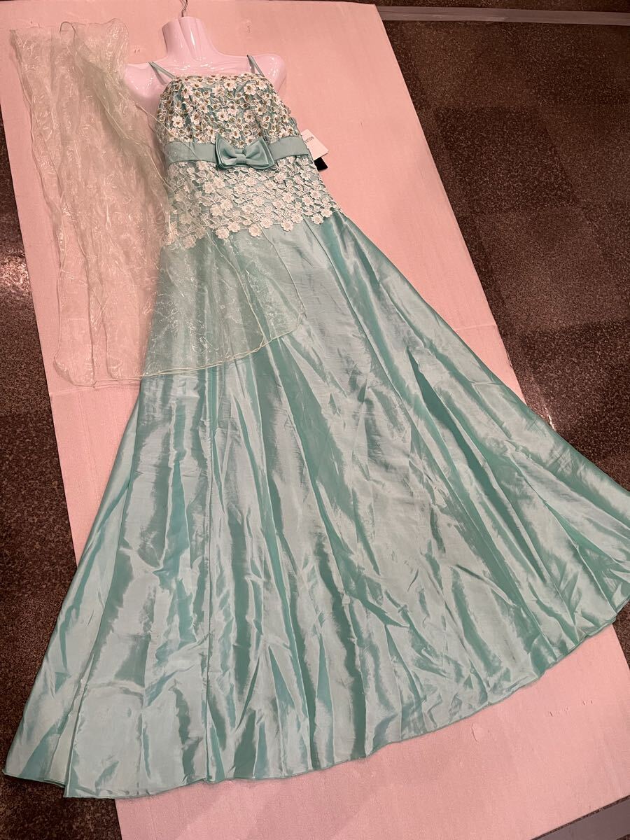 新品タグ付き◆発表会/司会/パーティ/舞台/撮影/カラー◆ライトグリーンブルー/ケミカルレースロングドレス◆ストール付き拍卖