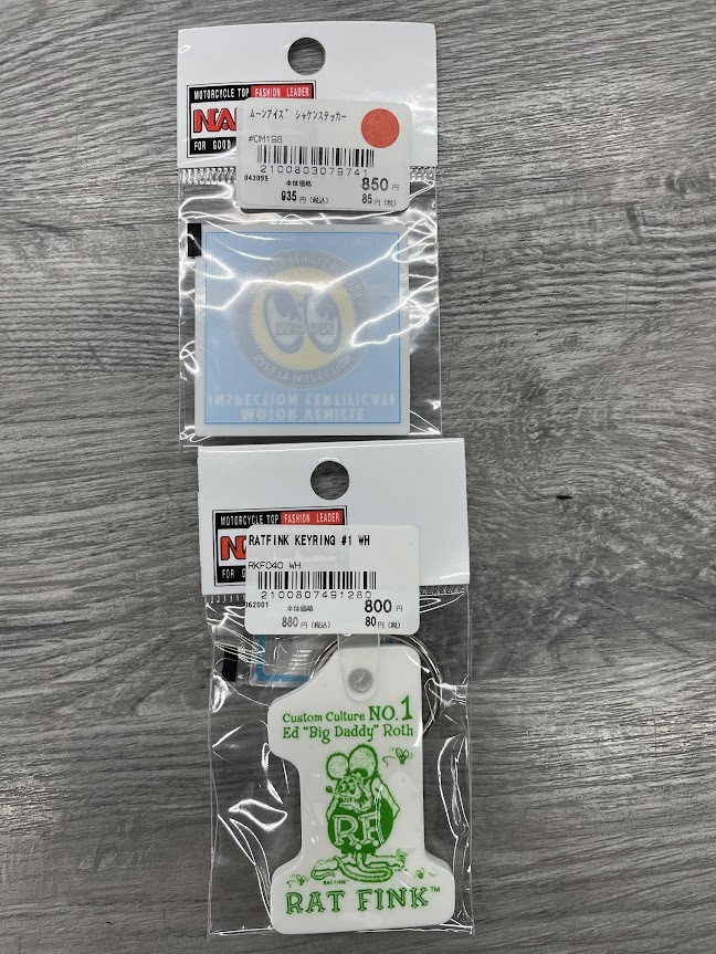 新品未使用 mooneyes正規品ムーンアイズ ステッカー・キーホルダー2点セット 管理3006拍卖