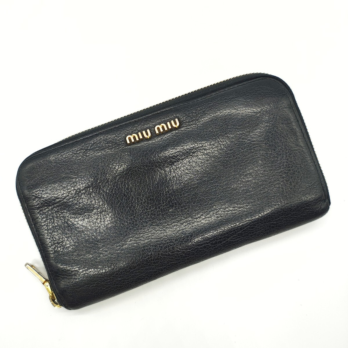 美品 miumiu ミュウミュウ 長財布 ラウンドファスナー レザー ブラック拍卖