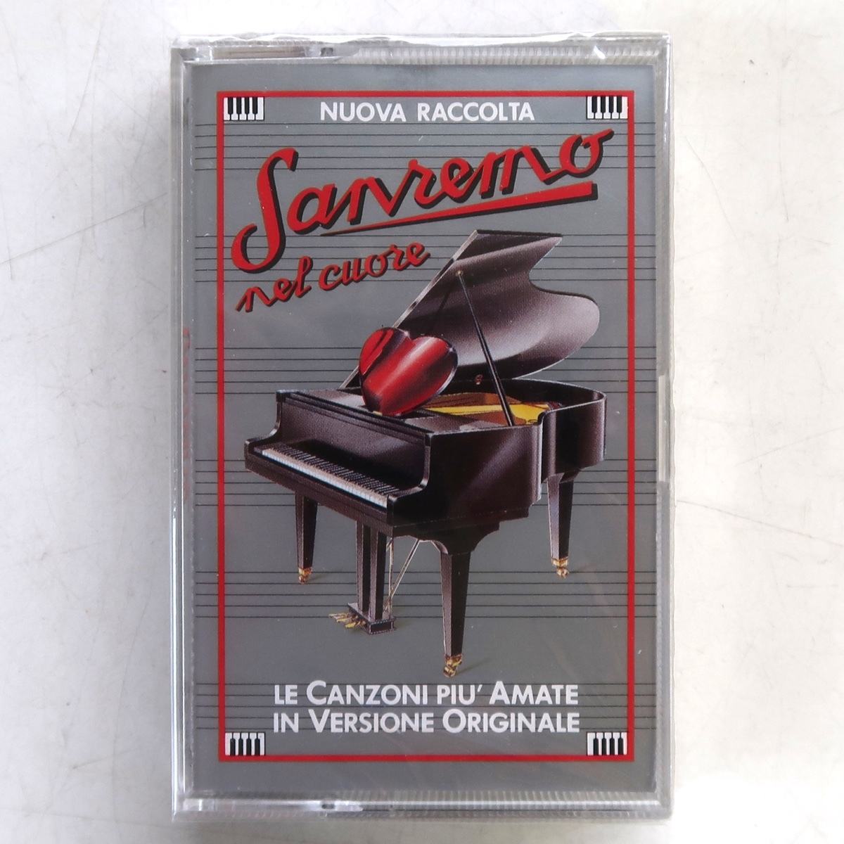 未開封 CT カセットテープ NUOVA RACCOLTA SANREMO NEL CUORE LE CANZONI PIU' AMATE IN VERSIONE ORIGINALE 30 DRB 33702 BARILLA拍卖