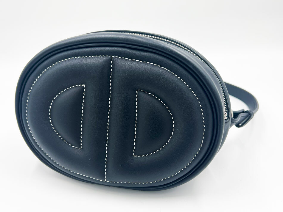 HERMES エルメス インザループ ボディバッグ ウエストバッグ ヴォースイフト ノアール ブラック W刻印 2024年 H080211CK 超美品拍卖