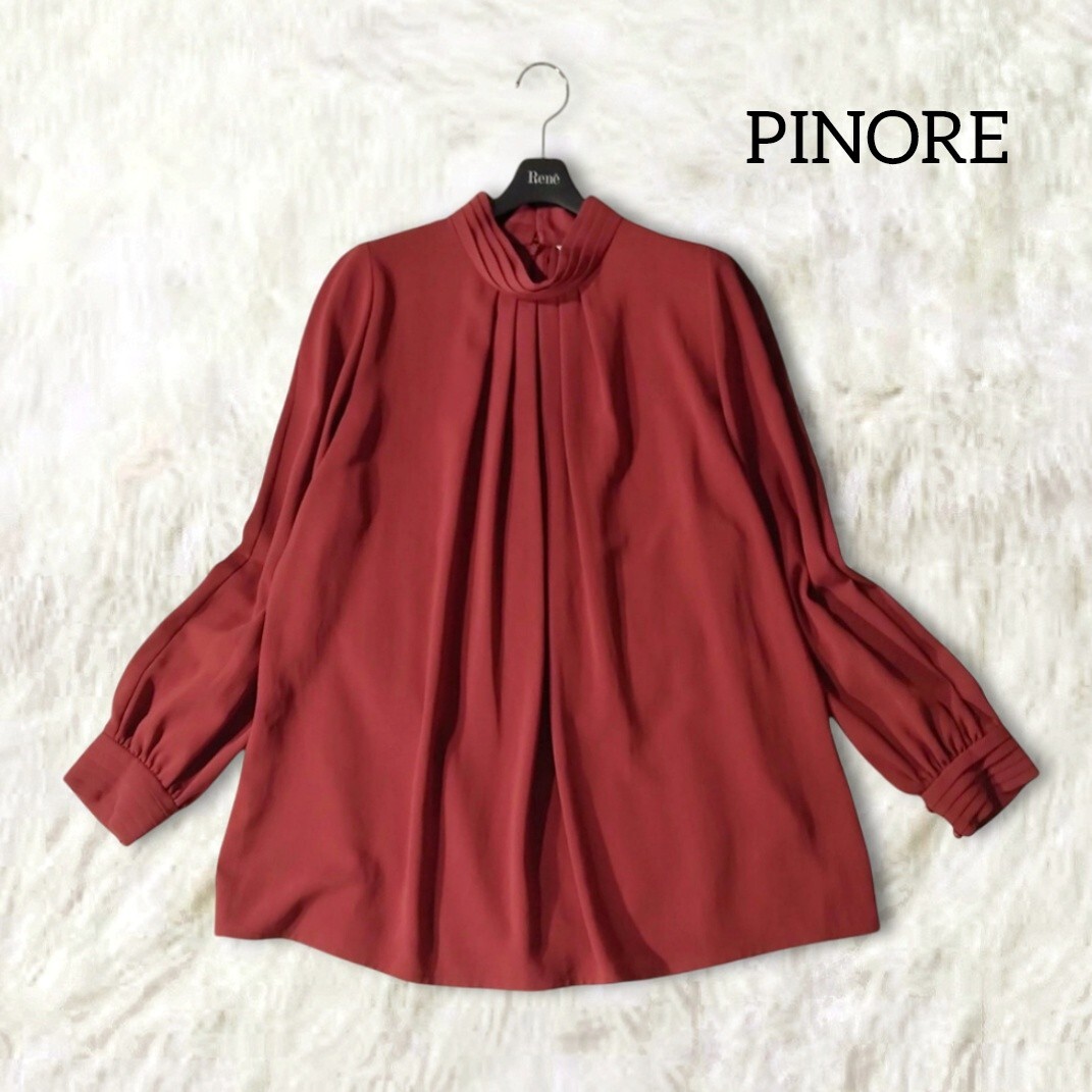 66 【PINORE】 ピノーレ タック ブラウス シャツ トップス カットソー 赤 レッド 無地 シンプル フォーマル 長袖 秋冬 ミセス レディース拍卖