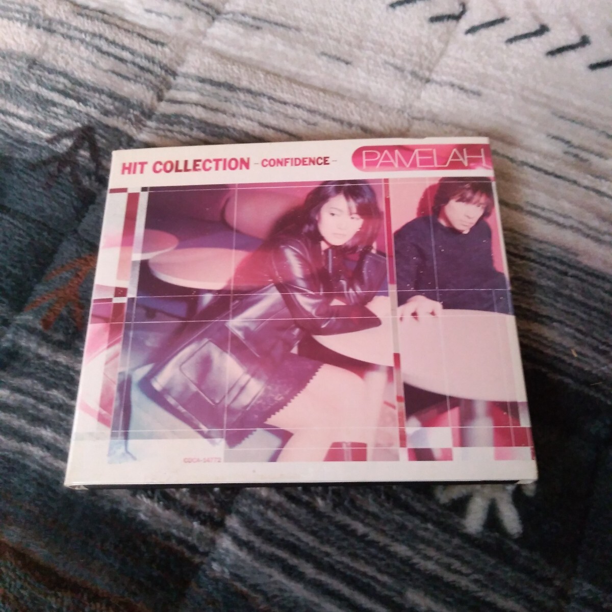 PAMELAH(パメラ/水原由貴) ベスト・アルバム「HIT COLLECTION~CONFIDENCE~」デジパック仕様 COCA-14772 SPIRIT 地獄先生ぬ~べ~拍卖