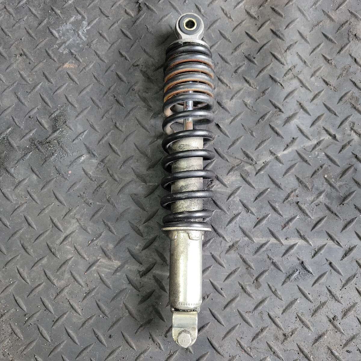 ホンダ リード100 純正サスペンション JF06拍卖