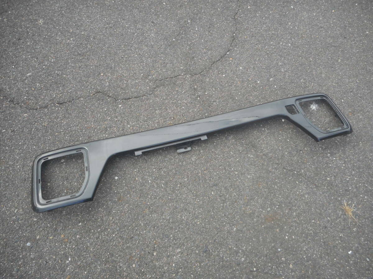 ダイハツ ウェイク LA700S LA710S 純正 フロントバンパーガーニッシュ 黒 53122-B2200拍卖