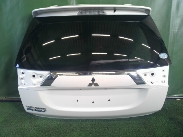 アウトランダー DLA-GG2W バックドア リアゲート トランク W13 5805A306 5801B869拍卖