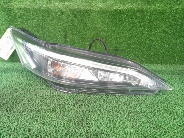 セレナ DAA-GNC27 右クリアランスランプ コーナーランプ HAG 212-23719 26120-5TA5C 26120-5TA5A拍卖