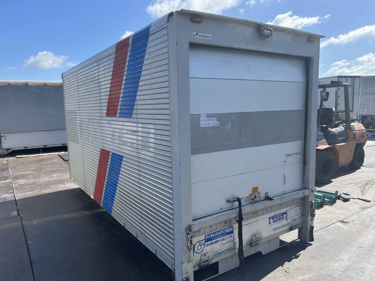 友25-0903 シャッター式コンテナ 下部分開閉 コンパクト物置拍卖