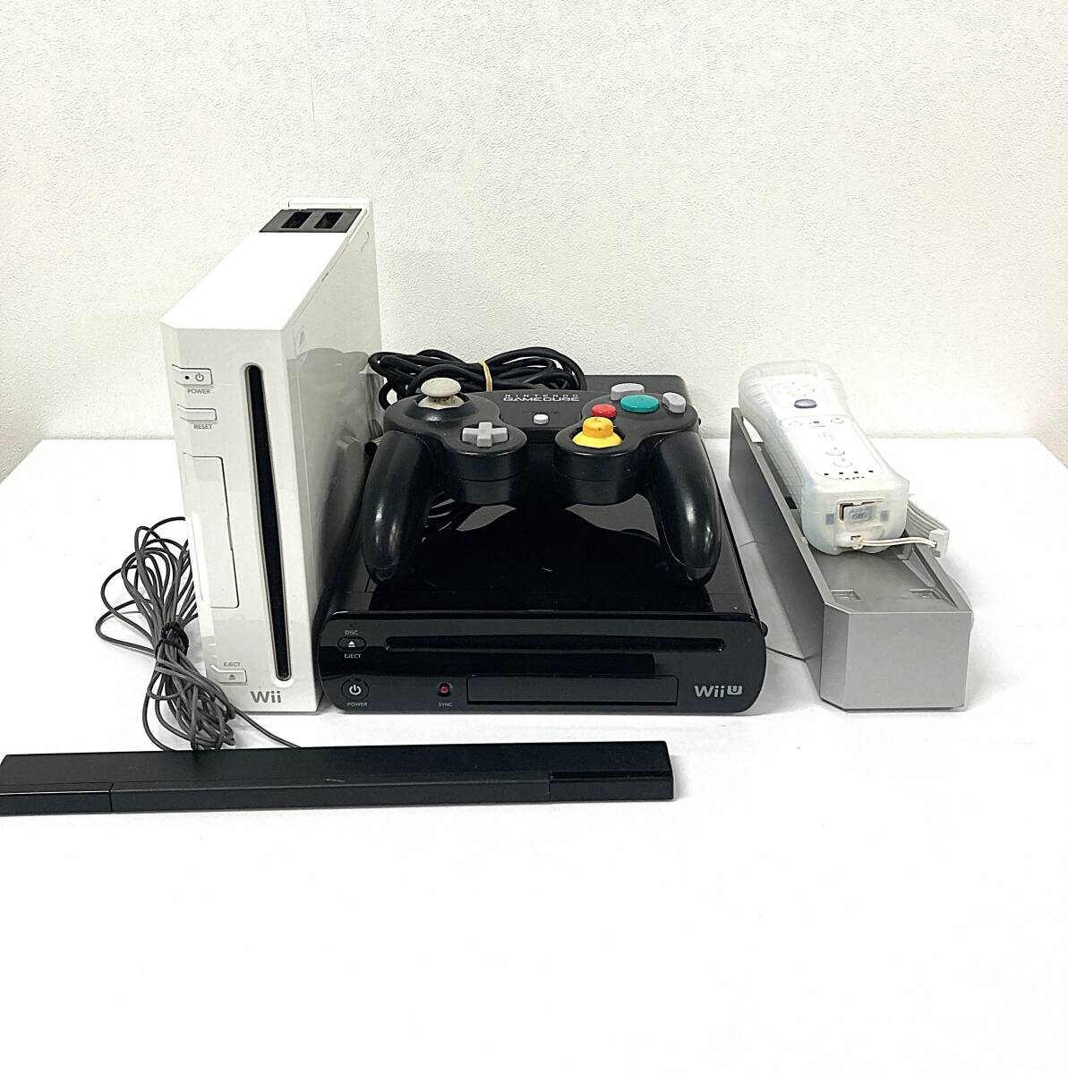 ♯11624【ジャンク】 任天堂 Wii 本体セット ゲーム機 ワイヤレスコントローラー各種 現状品拍卖
