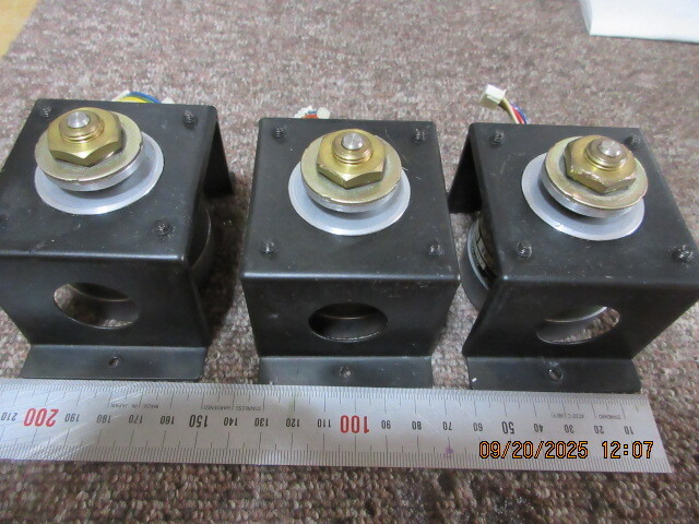 24VDCコントロールモーター  STEP MOTOR 0,34A 200/REV TS3103N173拍卖