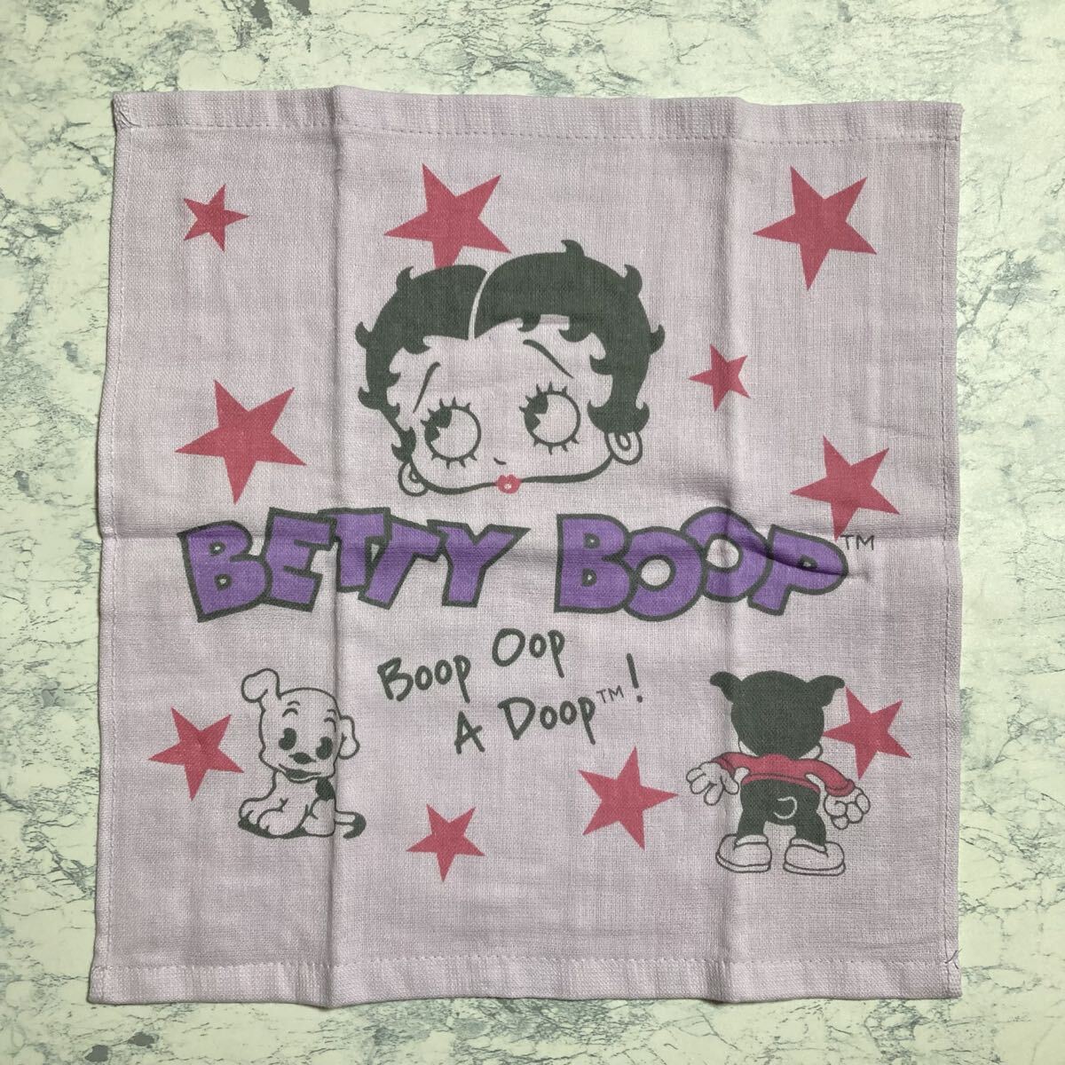 新品未使用 Betty Boop ベティブープ ベティちゃん ハンドタオル パープル系拍卖