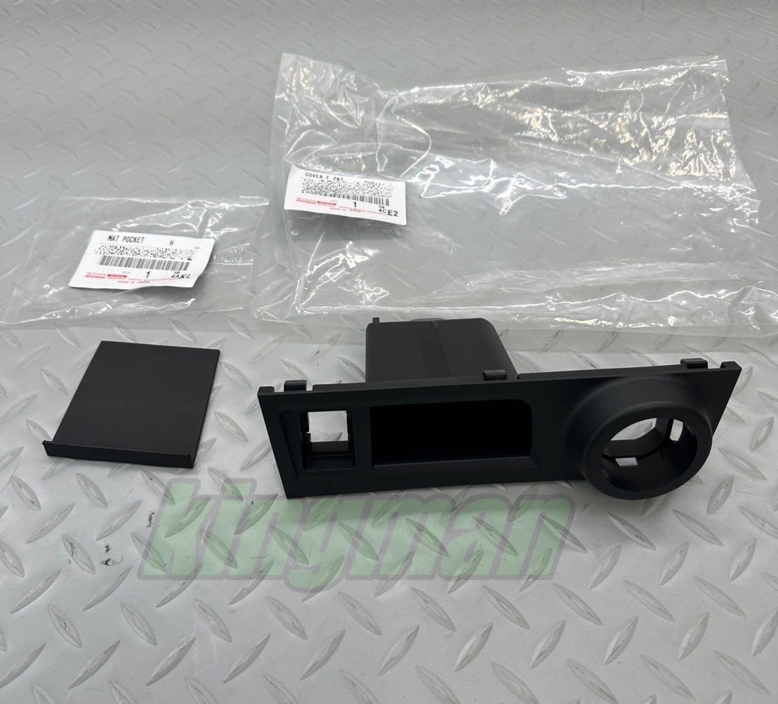 ■新品■トヨタ 純正品 トヨタ 86 コンソールボックスカバーCOVER F PKT RHD ゴムマット付属拍卖