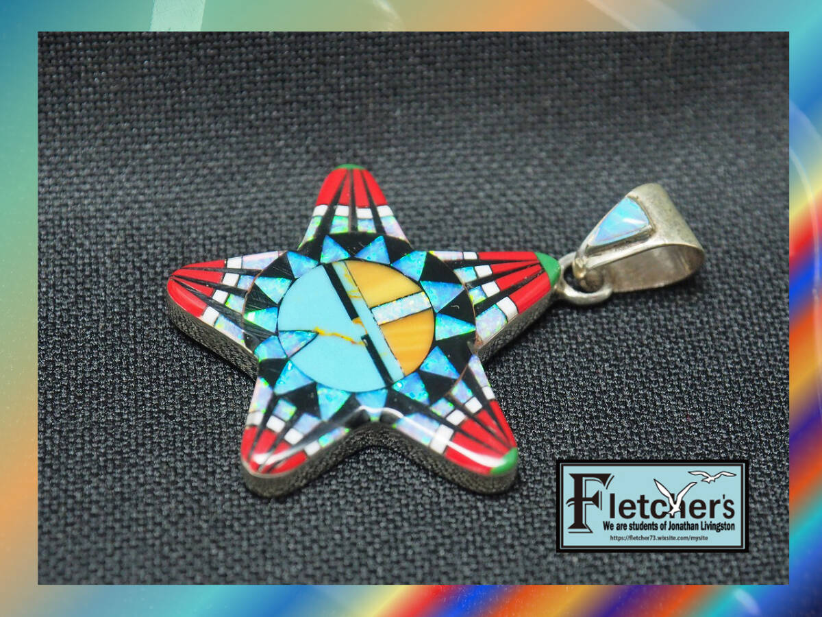 幸運を呼ぶサンフェイス インディアンジュエリー ナバホ族作家SammyMartinez 精霊カチナ マルチストーンシルバーペンダント aa27拍卖