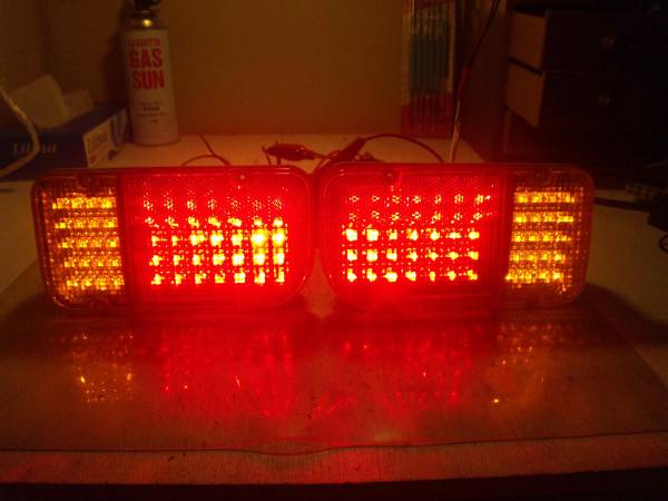 サンバートラック■LEDテール基盤セット■KS3/4TT1/2■ブラックカーボン3Dタイプ仕様拍卖