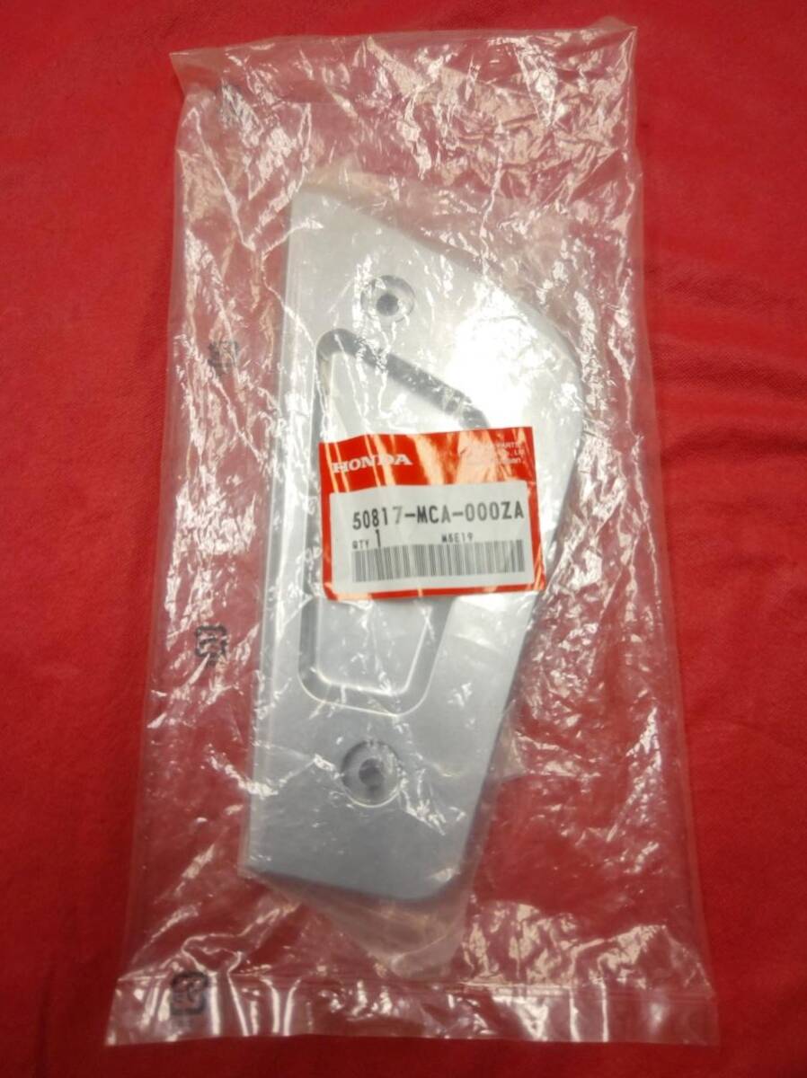 GL1800 GOLD WING ピリオンステップ アンダーカバー ゴールドウイング ホンダ 純正 50817-MCA-000ZA HONDA SC47 SC68 ステップカバー拍卖