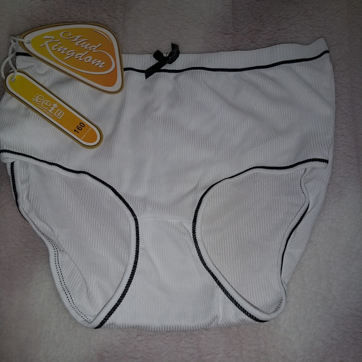 新品未使用 165 女の子ショーツ 白a拍卖
