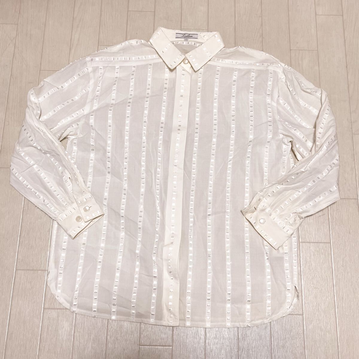 和830★ Leilian レリアン 長袖 ボタンシャツ カジュアル 刺繍 比翼 7 ホワイト レディース拍卖