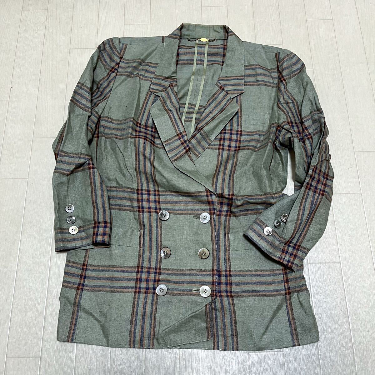 和830★ Leilian WURMSER レリアン テーラードジャケット ダブルブレスト チェック 9 グリーン レディース拍卖