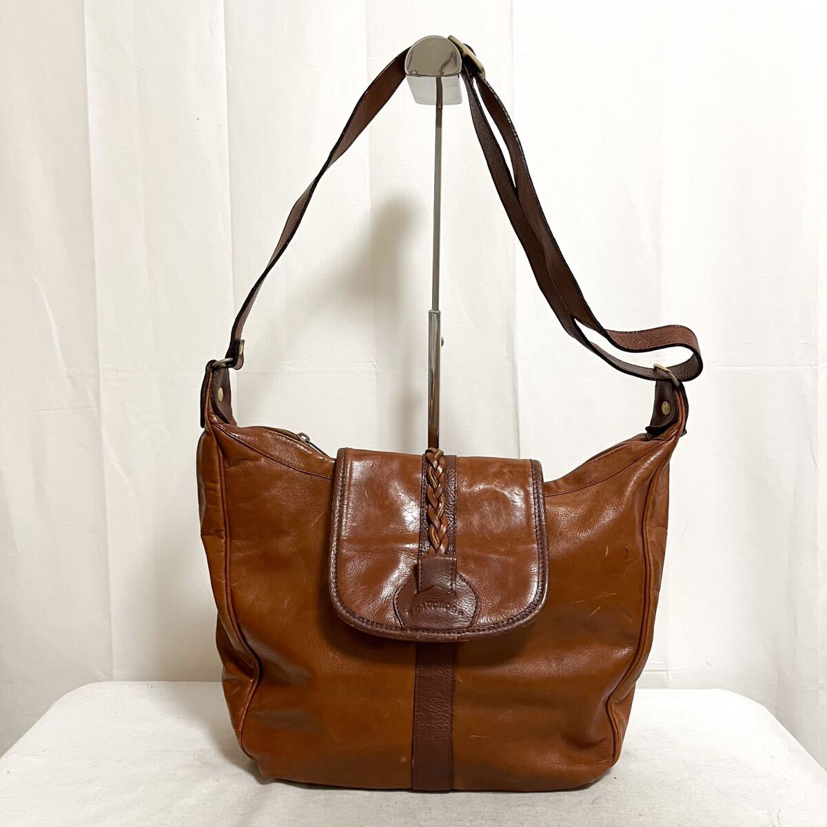 和841★ GAUCHOS イタリア製 レザーバッグ ショルダーバッグ 斜めがけ ブラウン レディース拍卖