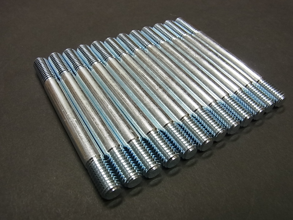 【OUTLINE製品】KH400 強化シリンダースタッドボルトセット▲アウトライン製▲KAWASAKI▲新品▲拍卖