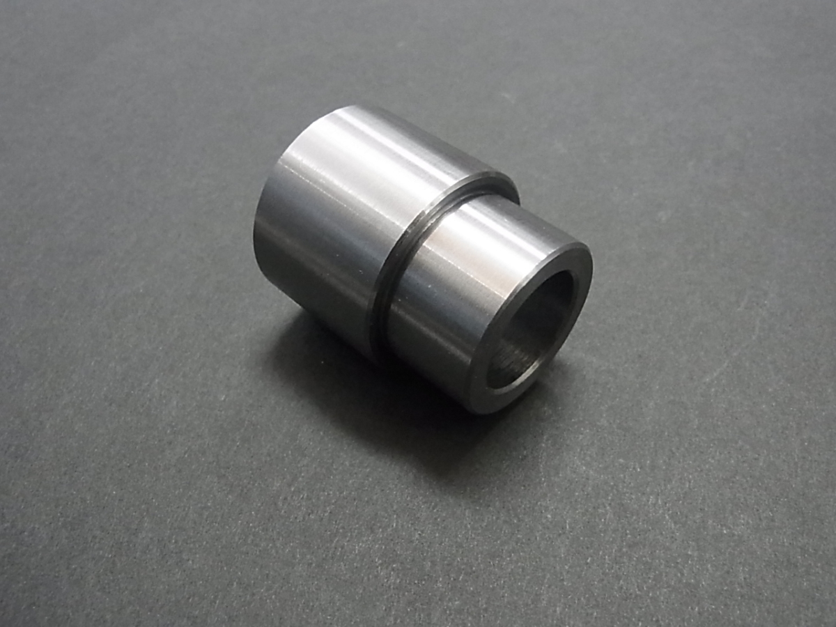 【OUTLINE製品】GS400 スプロケットタワー、ベアリング内段付きカラー▲アウトライン製▲SUZUKI▲64733-33000▲拍卖