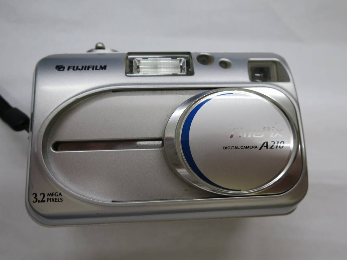 (ジャンク品)デジタルカメラ FUJIFILM FinePix A210 乾電池式 メモリーカード無し ケーブル無し拍卖