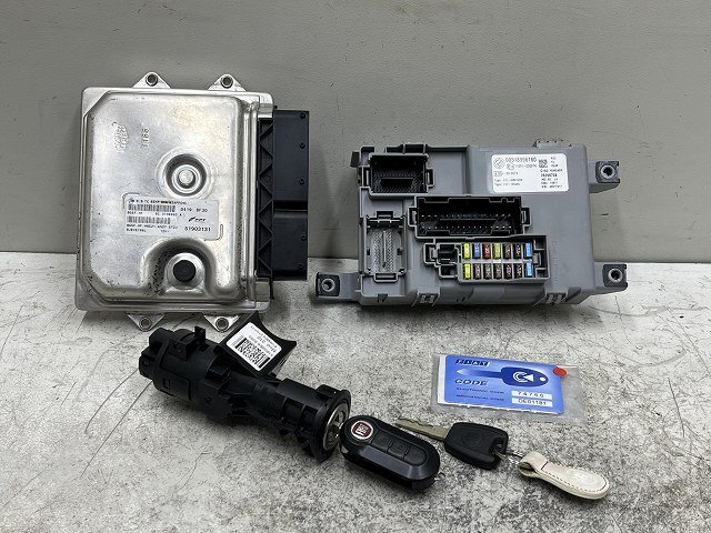 フィアット 500 ツインエア ラウンジ 312 2011年 31209 エンジンコンピューター 51903131/51899616 (在庫No:524721) (7657)拍卖