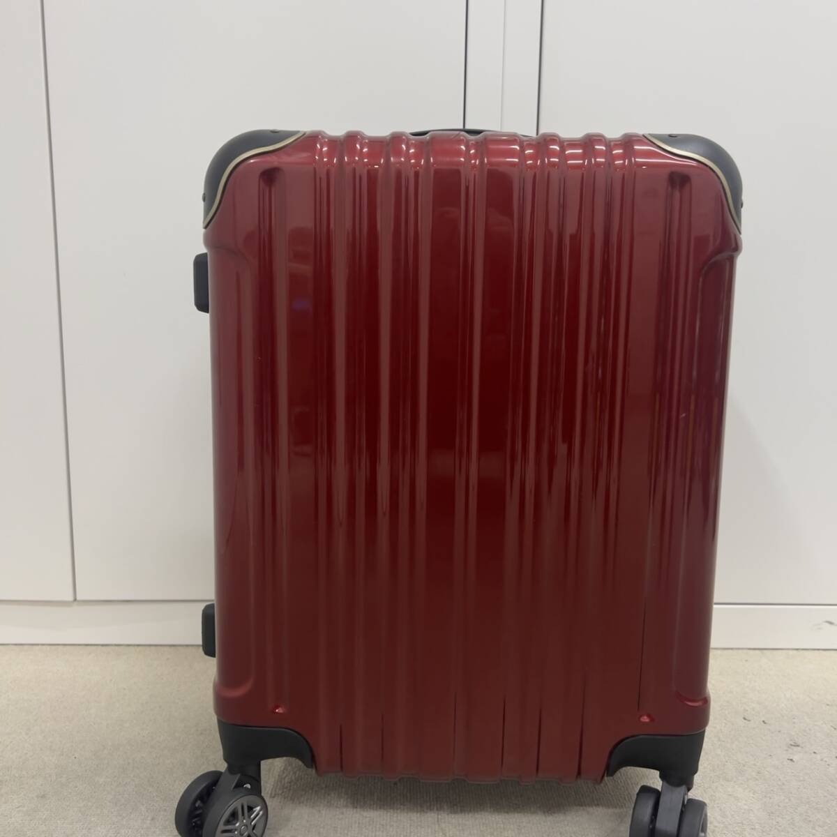 #14704 wise:ly ワイズリー キャリーケース 赤 ワインレッド 長期保管品 スーツケース 拍卖