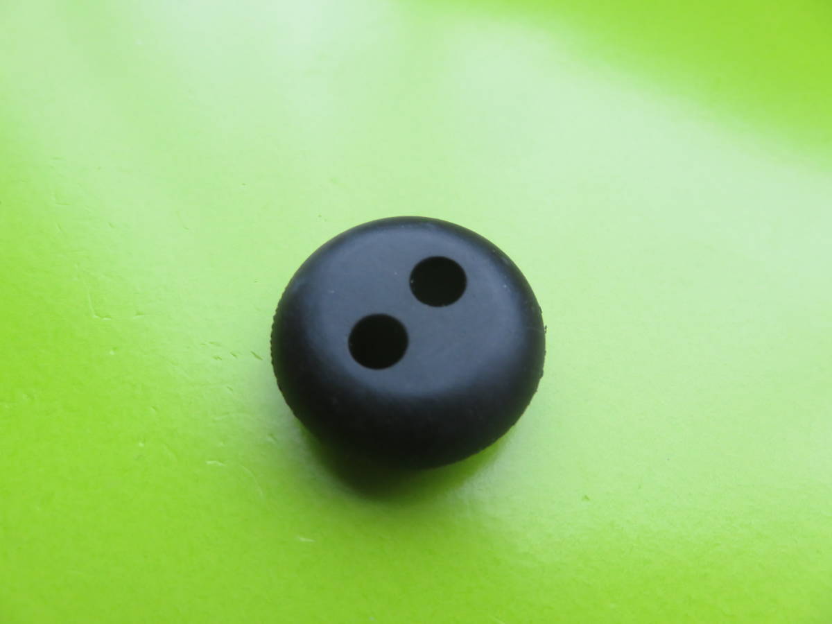 タンクゴム 三菱 丸山などに! 2穴 溝21.5mm ミツビシ マルヤマ グロメット 燃料ホース ゴム 燃料タンク キャブレター拍卖