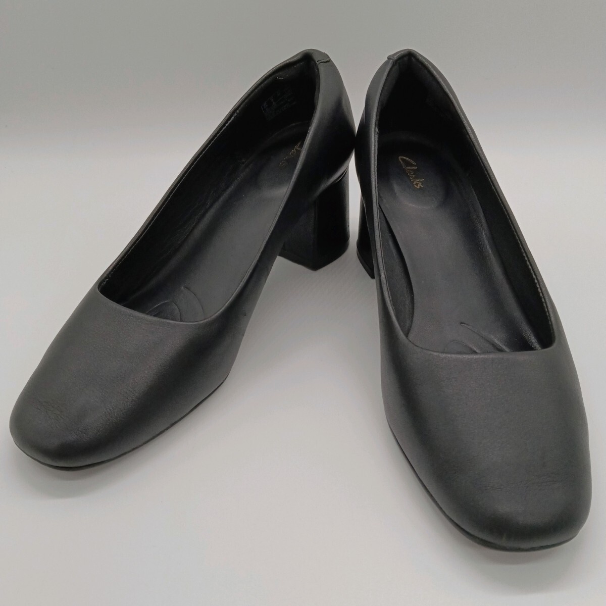 クラークス Clarks シーア55コート パンプス ブラックレザー 本革 クッション性 コンフォート スクエアトゥ 太ヒール チャンキーヒール 黒拍卖