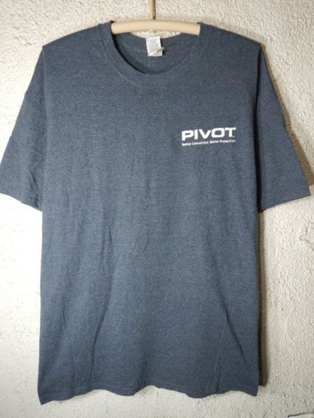to8080 GILDAN ギルダン 半袖 PIVOT 企業 tシャツ ケース 航空用 ケース デザイン 飛行機 人気 US古着 送料格安拍卖