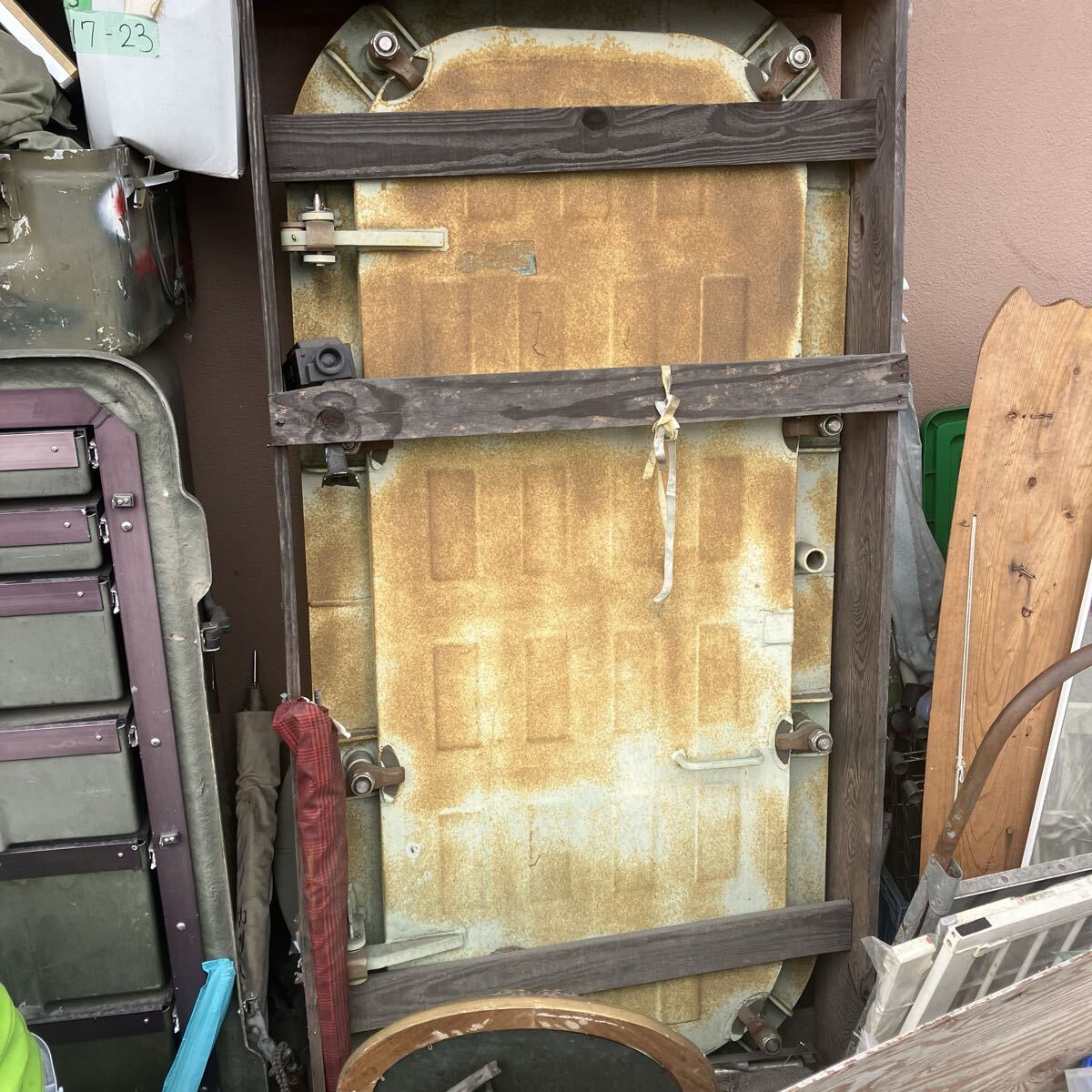 アメリカ軍 艦船 大型ハッチ 戦艦 鉄製扉 ドア 米軍放出品 ミリタリー ビンテージ ジャンク インダストリアル オブジェ ガレージ 店舗装飾 拍卖