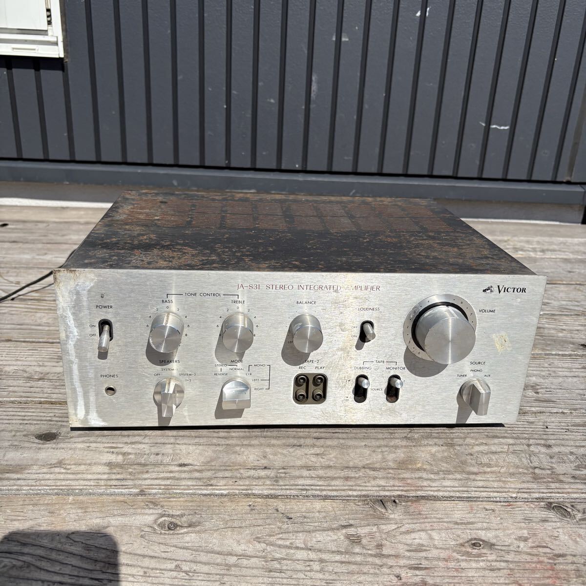 Victor ビクター JA-S31 プリメインアンプ ジャンク 現状渡し 昭和レトロ オーディオ機器 ステレオインテグレーテッドアンプ 通電確認済み拍卖